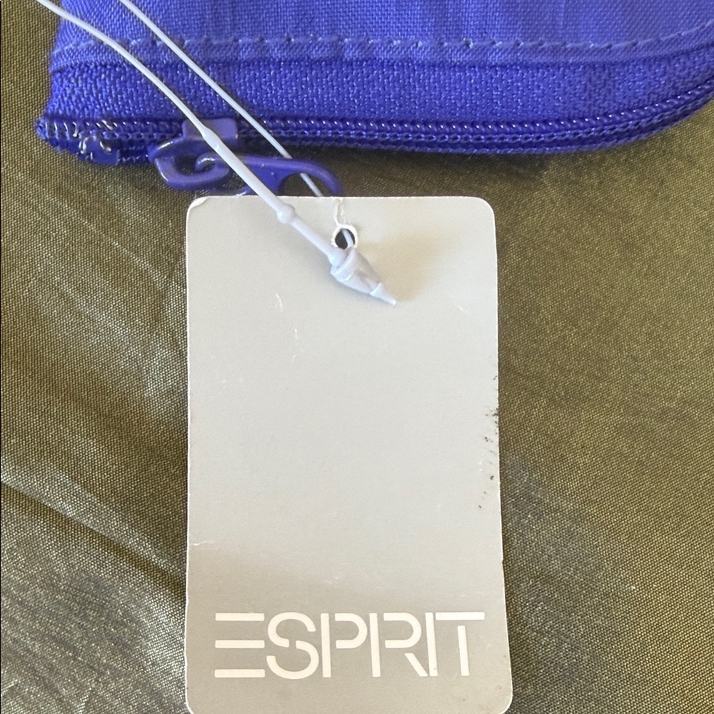 Esprit Purple Coin Pouch with Key Clip - Picture 3 of 11